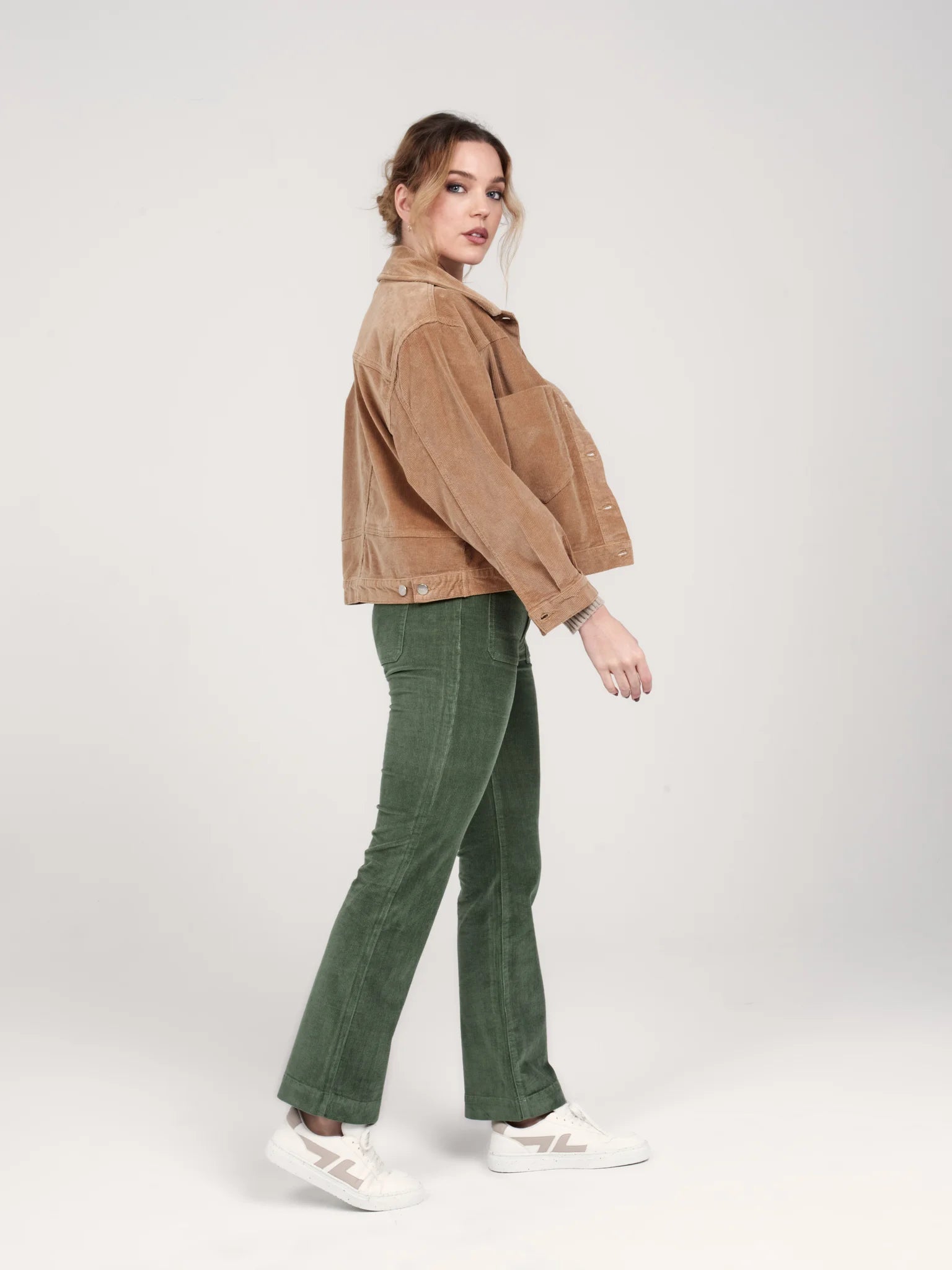 Pantalon bootcut en velours taille mi-haute BELLA