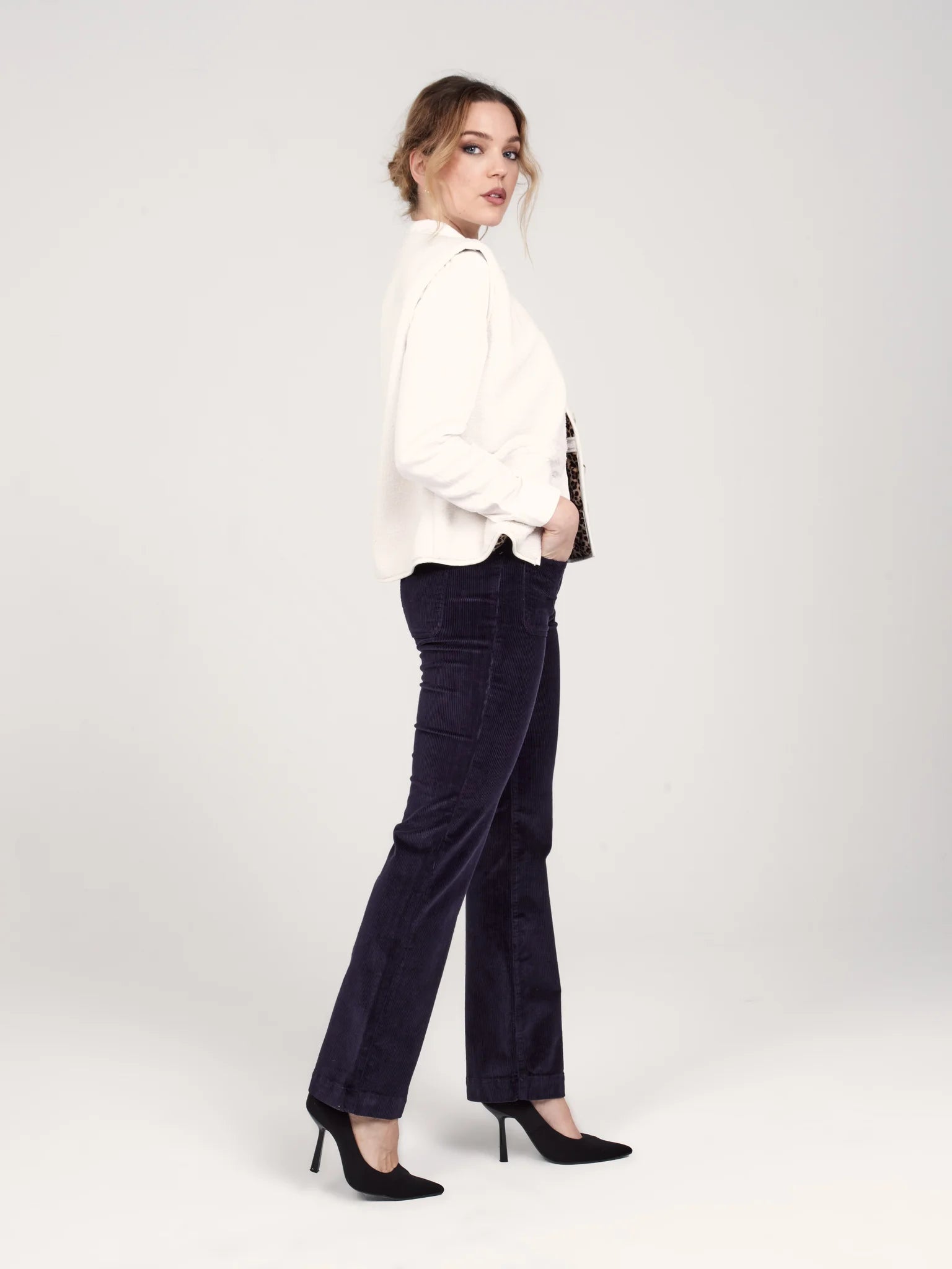 BELLA mid-rise bootcut velvet trousers