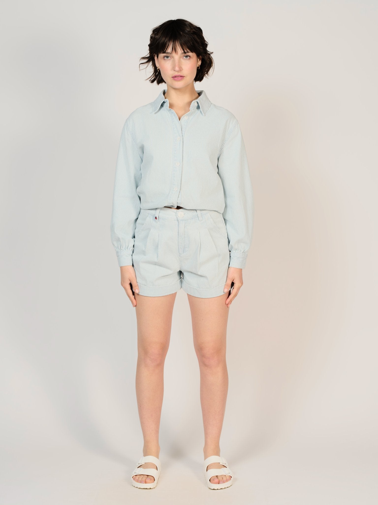 Short à pinces bleu AMELIA STRIPE en 100% Coton