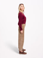 LENA: Baggy jeans for casual elegance and assured comfort
