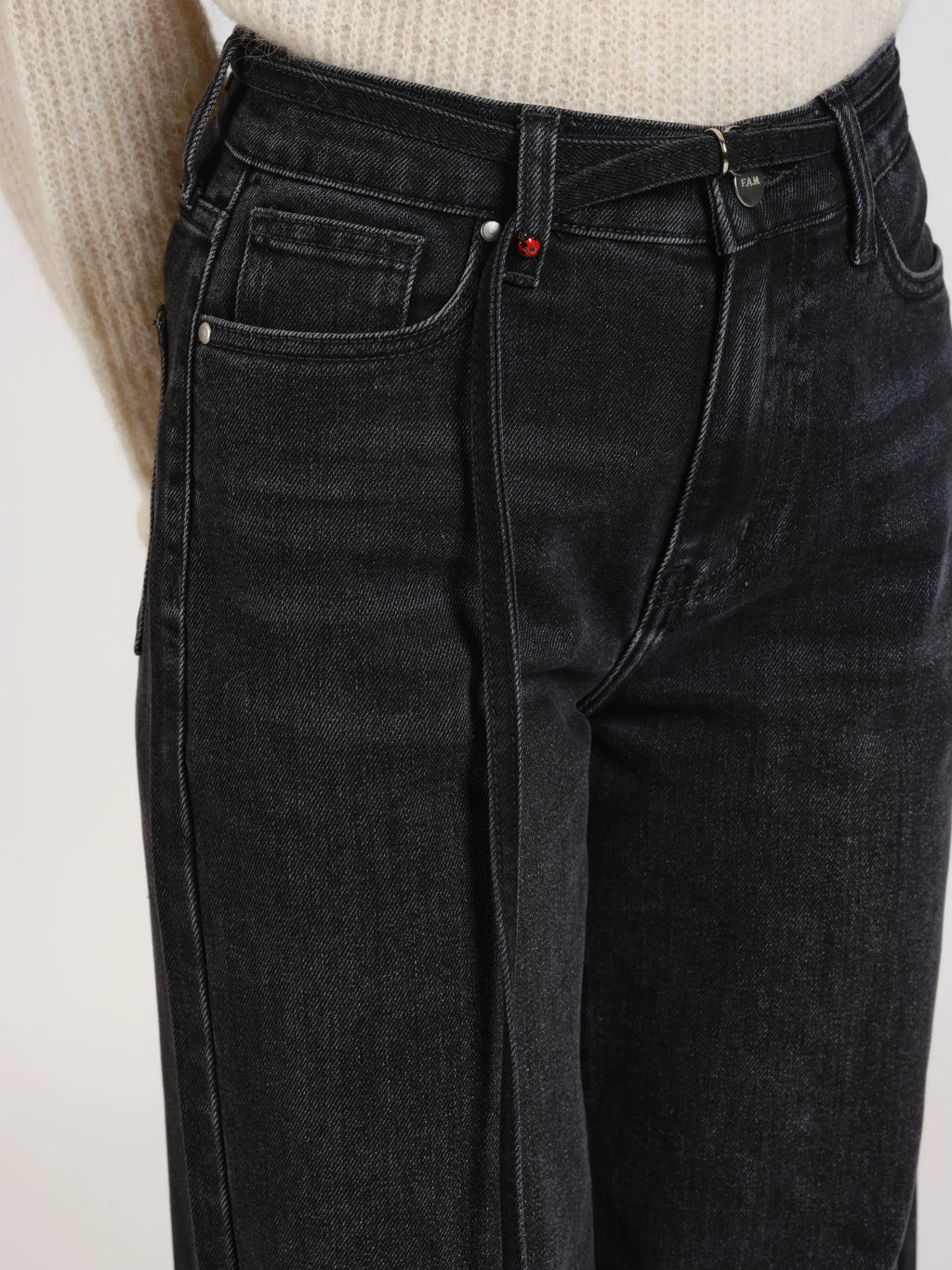 FLORA high-waisted wide-leg black jeans