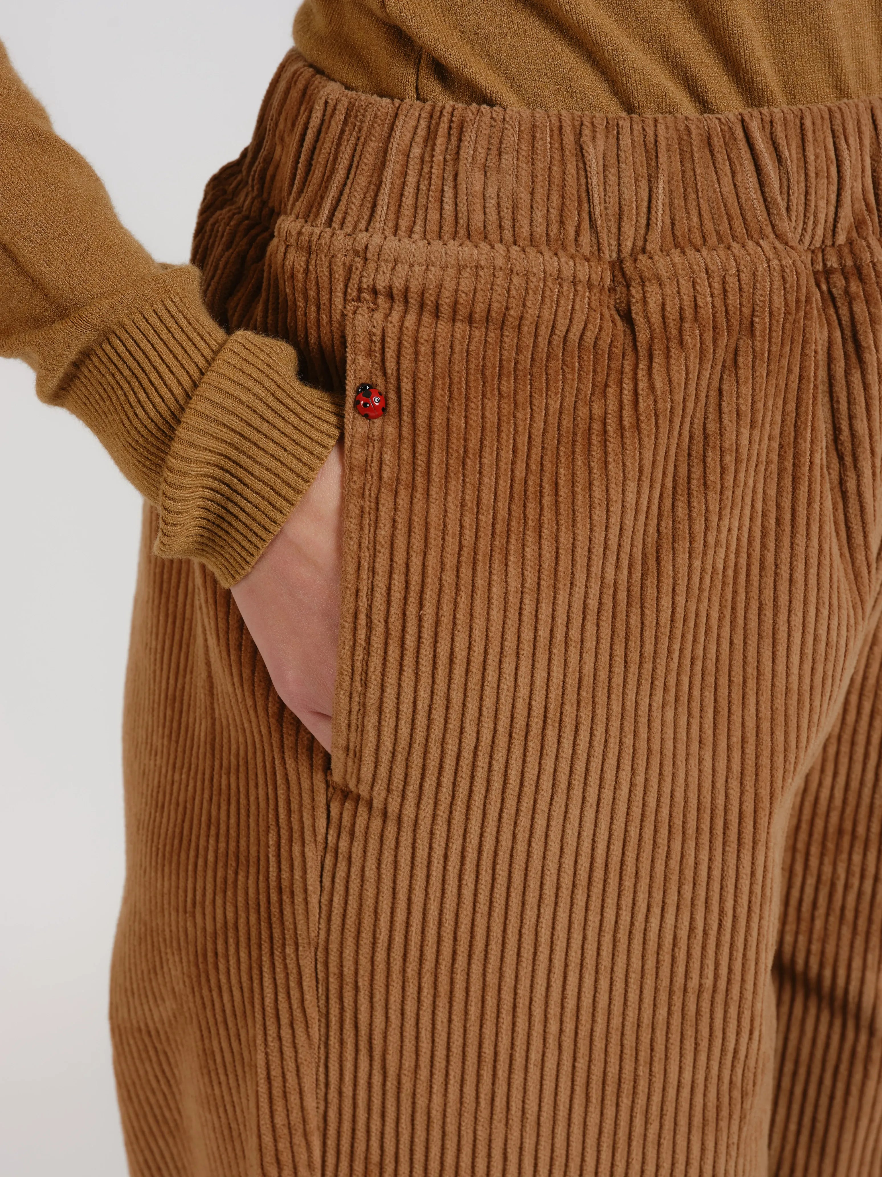 Caramel corduroy pants FRANCE