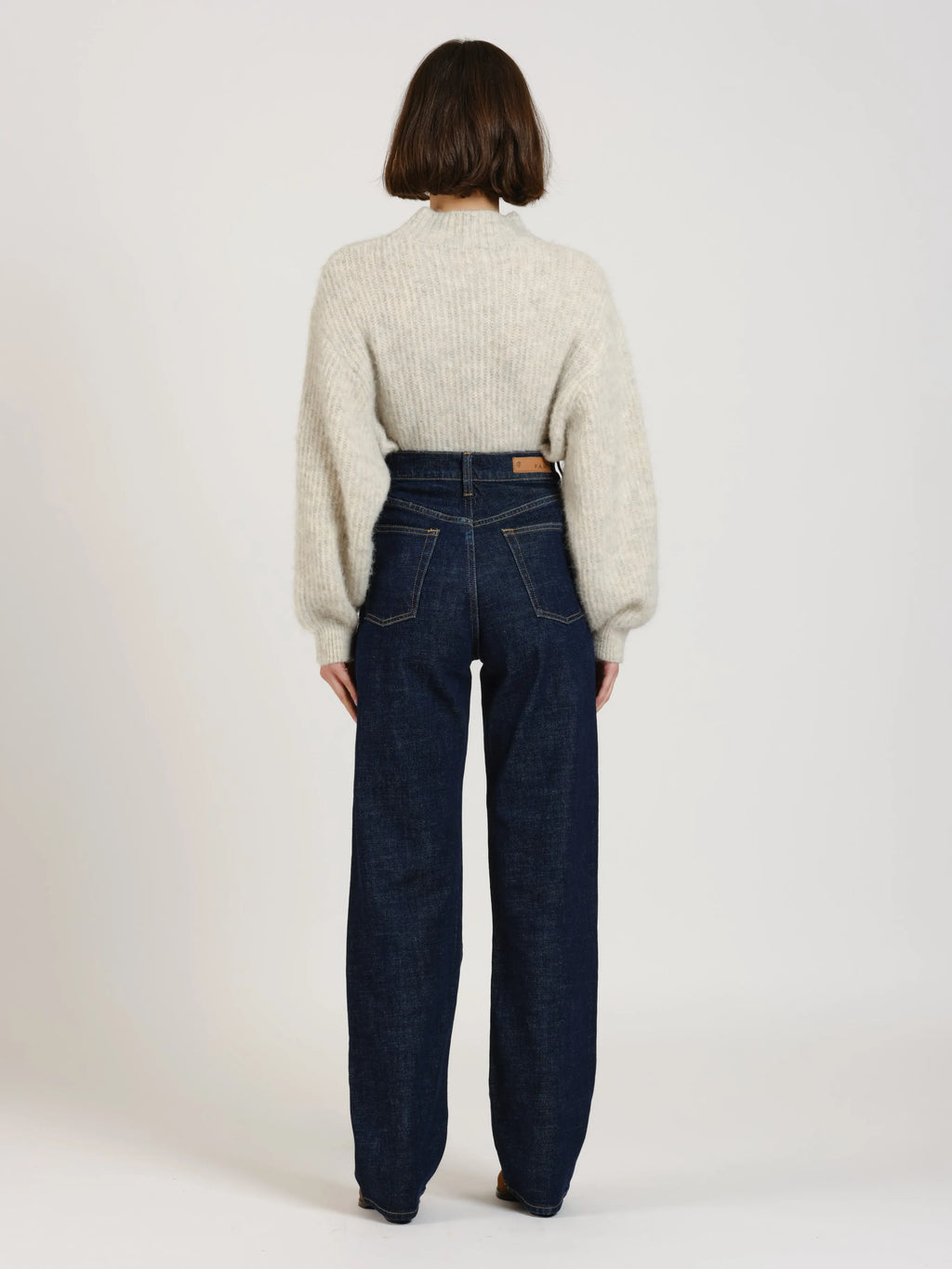 POLA straight indigo jeans