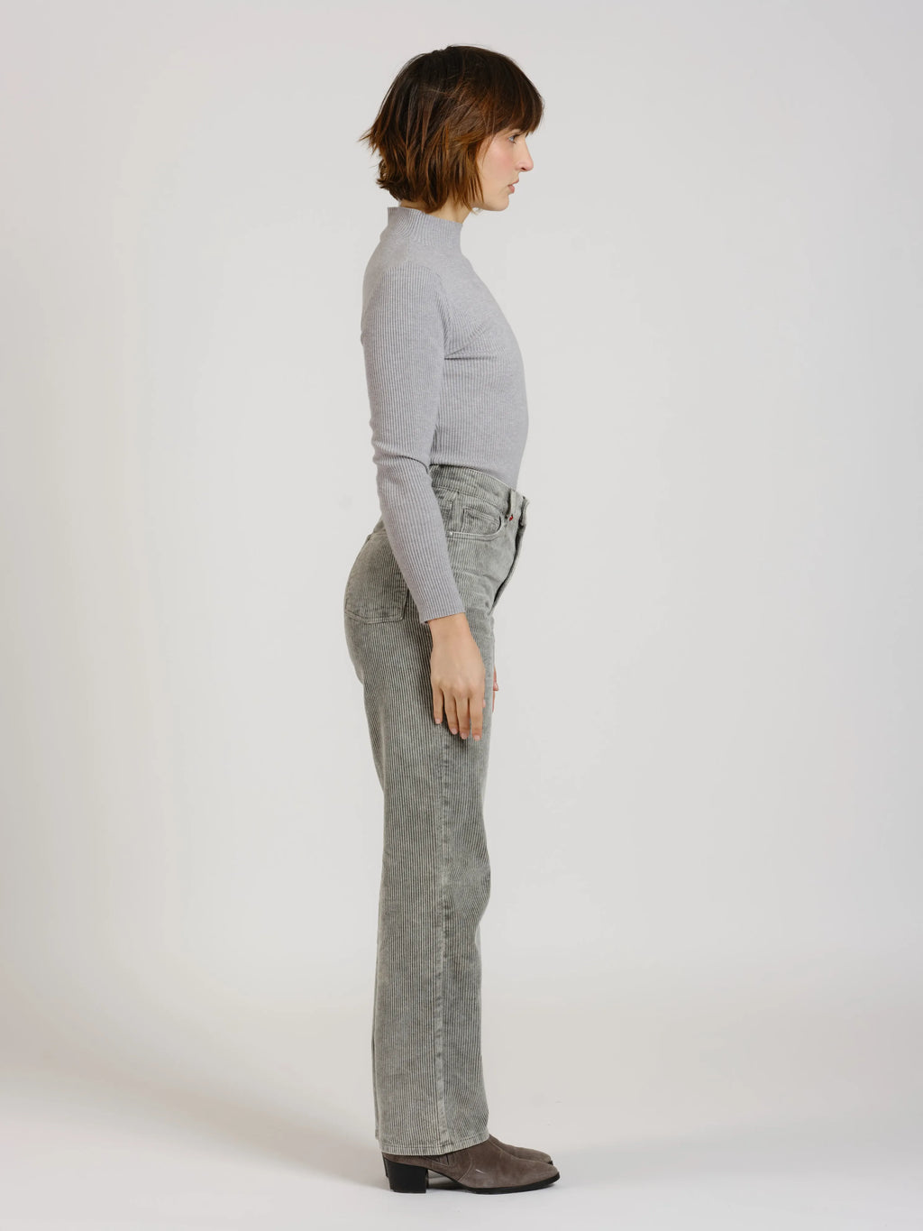 Pantalon straight en velours POLA LONG