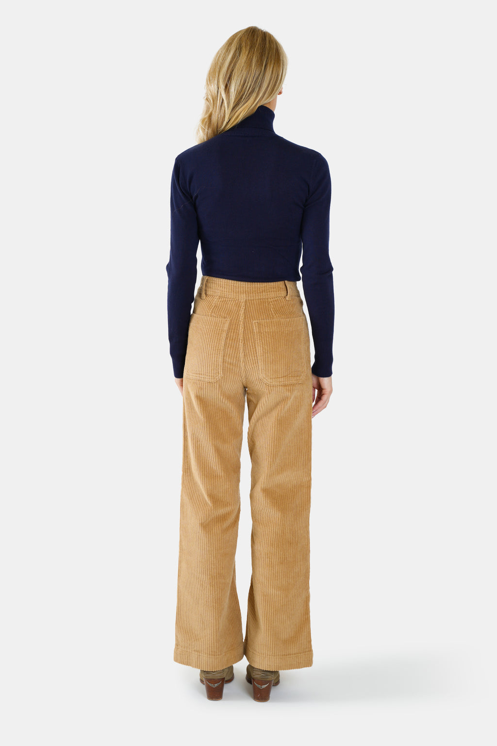 Pantalon évasé en velours camel FAUVE femme, CAMEL, taille XS, porté par Jessica (1m75) – photo 4