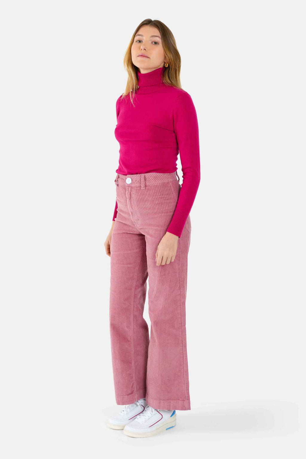 Pantalon évasé en velours vieux rose FAUVE femme, OLD PINK, taille XS, porté par Lilou (1m75) – photo 4