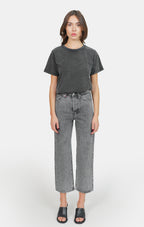 Jean droit court gris POLA femme, GREY, taille 25, porté par Claire (1m76) – photo 2