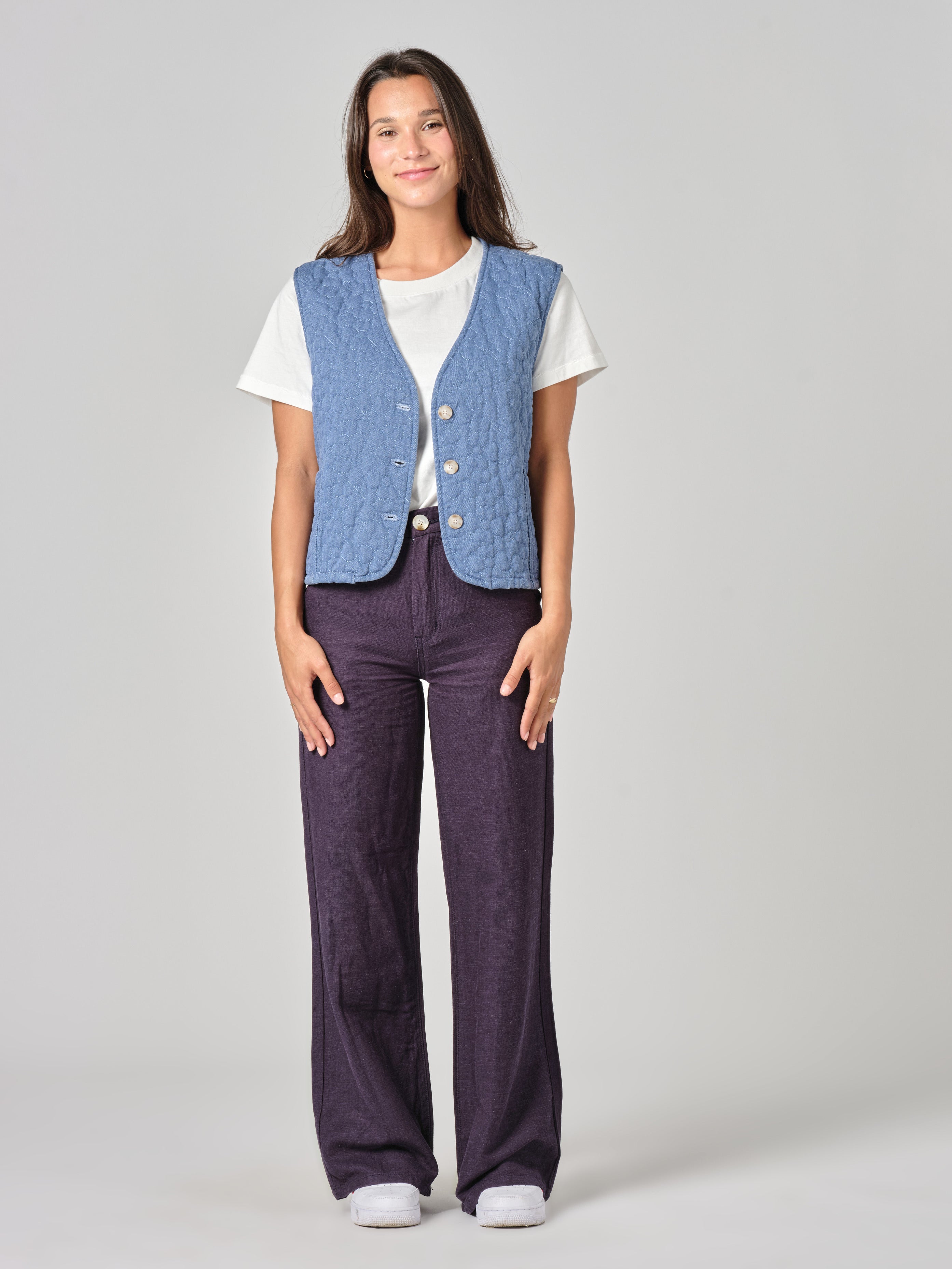 Veste sans manche bleu VITTORIA femme, BLUE, taille XS, porté par Valentine (1m70) – photo 2