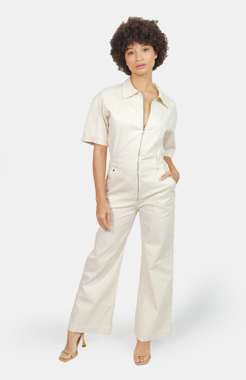 Combinaison évasée manches courtes écru DELPHINE femme, GREIGE, taille XS, porté par Marie (1m71) – photo 2