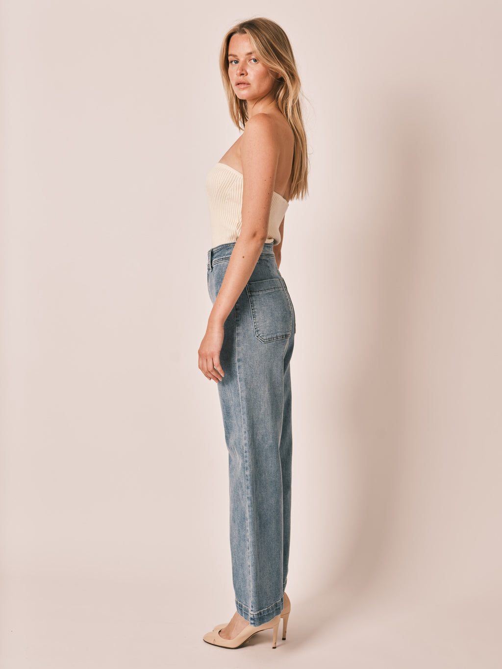 Jean évasé bleu FAUVE femme, BLUE, taille XS, porté par Zoé (1m76) – photo 3