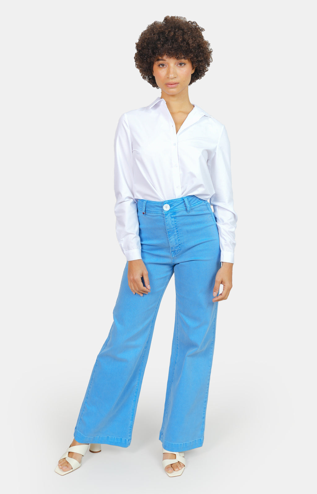 Jean évasé bleu royal FAUVE femme, ROYAL BLUE, taille XS, porté par Marie (1m71) (FAM PARIS) – photo 1