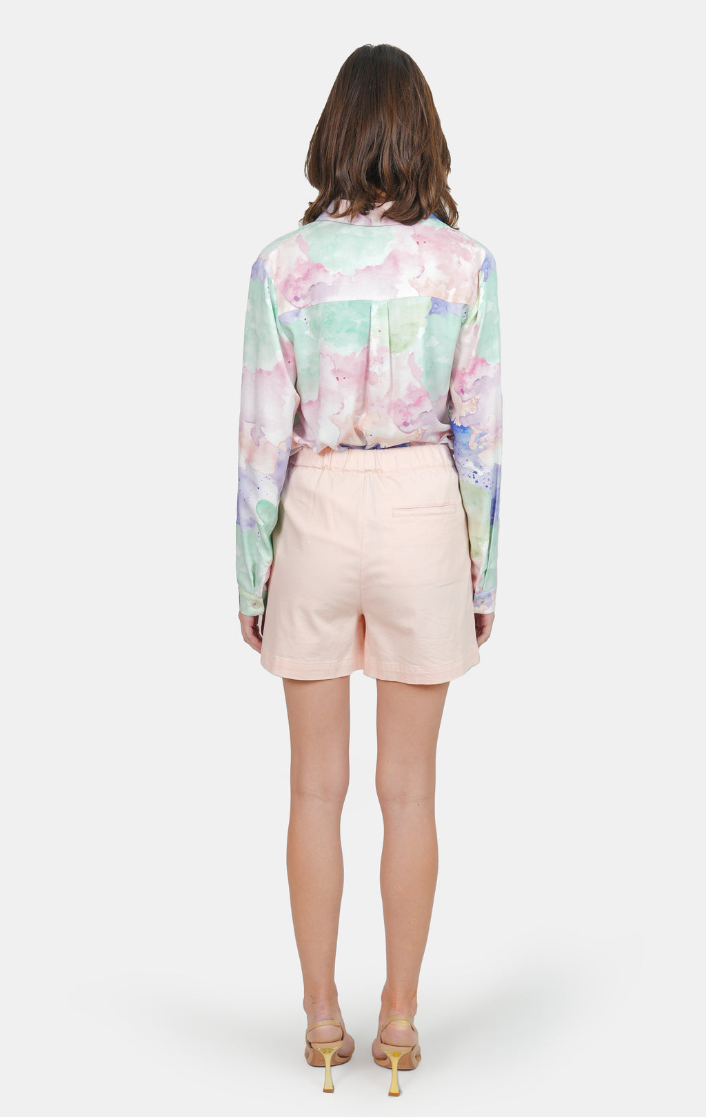 Short court ample ABBY saumon femme, LIGHT SALMON, taille XS, porté par Claire (1m76) – photo 5