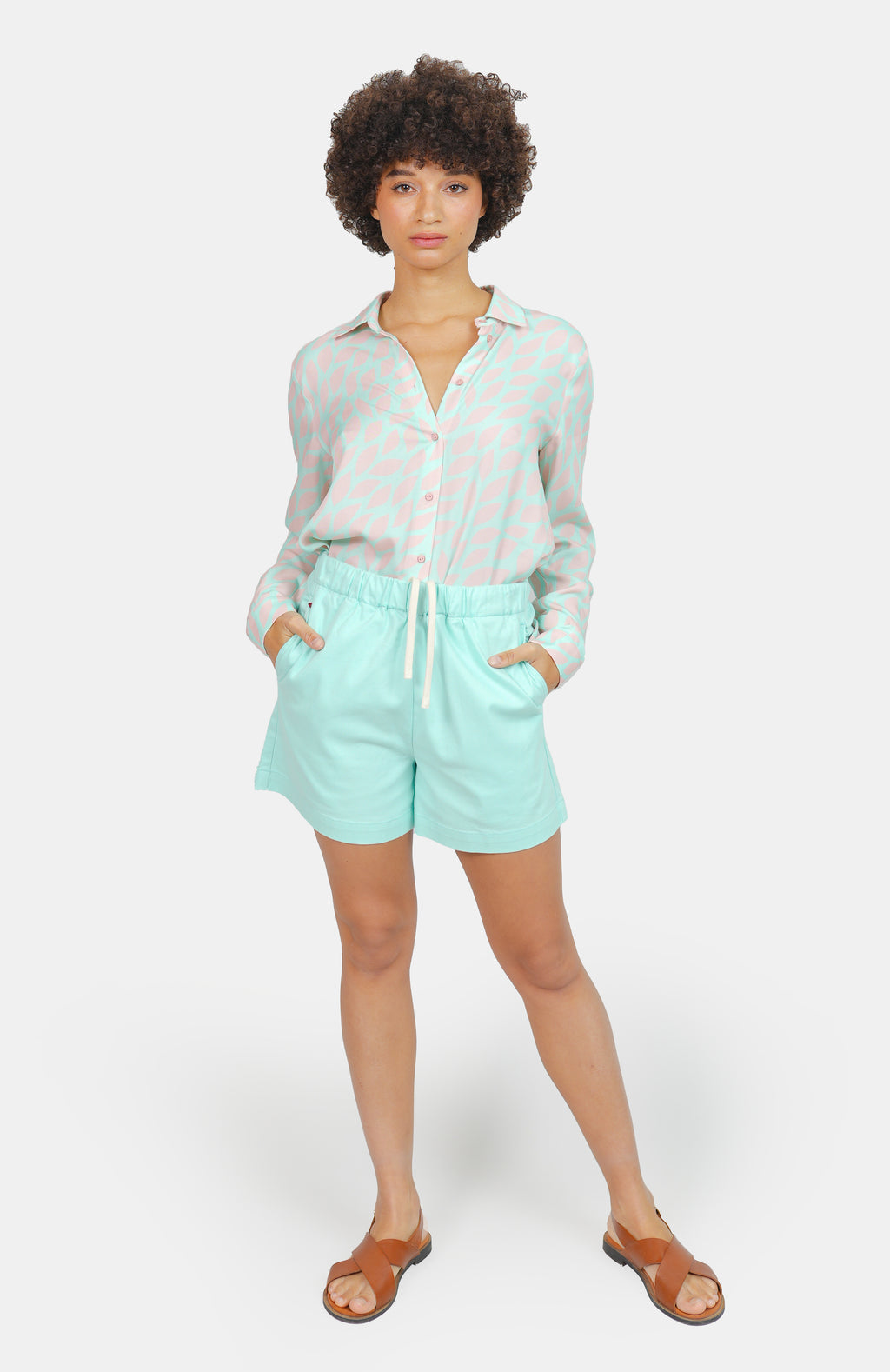 Short ample court ABBY menthe femme, MINT, taille XS, porté par Marie (1m71) (FAM PARIS) – photo 1