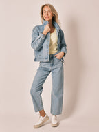 Veste en jean fleur oversize VICKY EMBRO femme, FLOWER, taille XS, porté par Jessica (1m75) (FAM PARIS) – photo 1