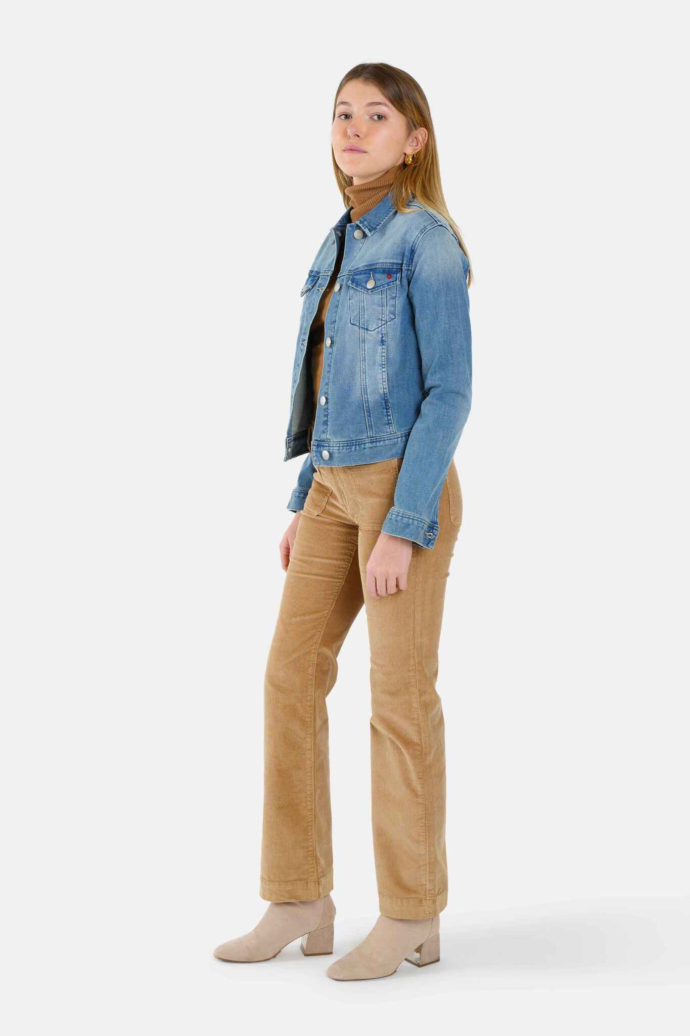 Veste cintrée en jean bleu VALERIE femme, BLUE, taille XS, porté par Lilou (1m75) – photo 3