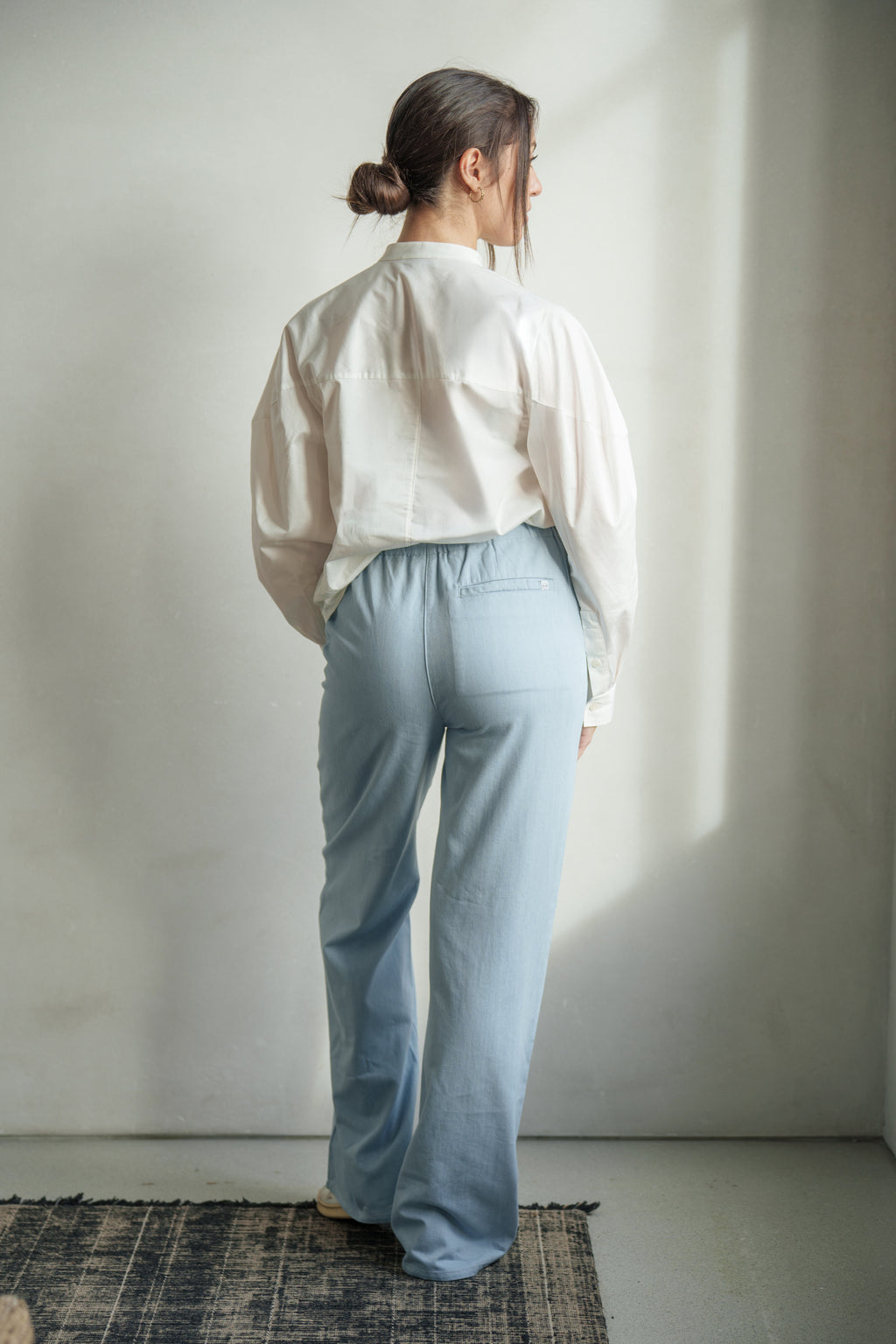 Jean évasé léger bleu FANY femme, LIGHT BLUE, taille XS, porté par Mathilde (1m72) – photo 5