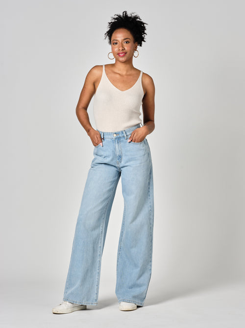 Jean large taille haute FLORA femme, BLUE, taille XS, porté par Shazney (1m75) (FAM PARIS) – photo 1