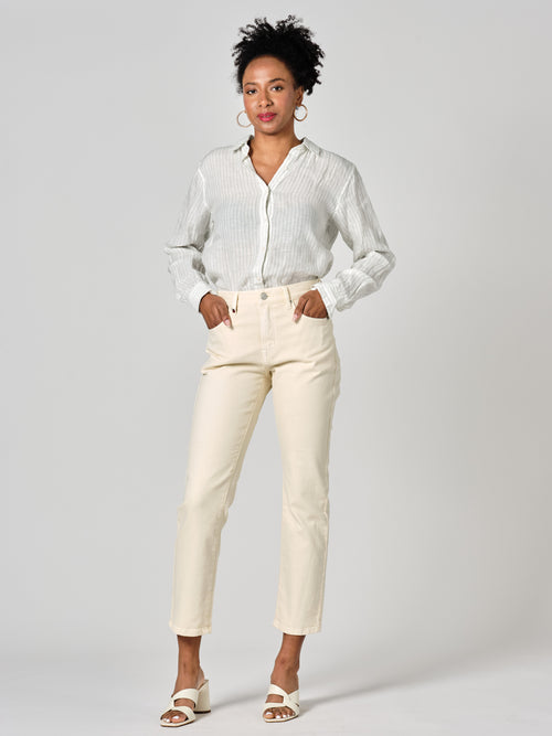 Jean mom greige PATRICIA MFN femme, GREIGE, taille 25, porté par Shazney (1m75) (FAM PARIS) – photo 1
