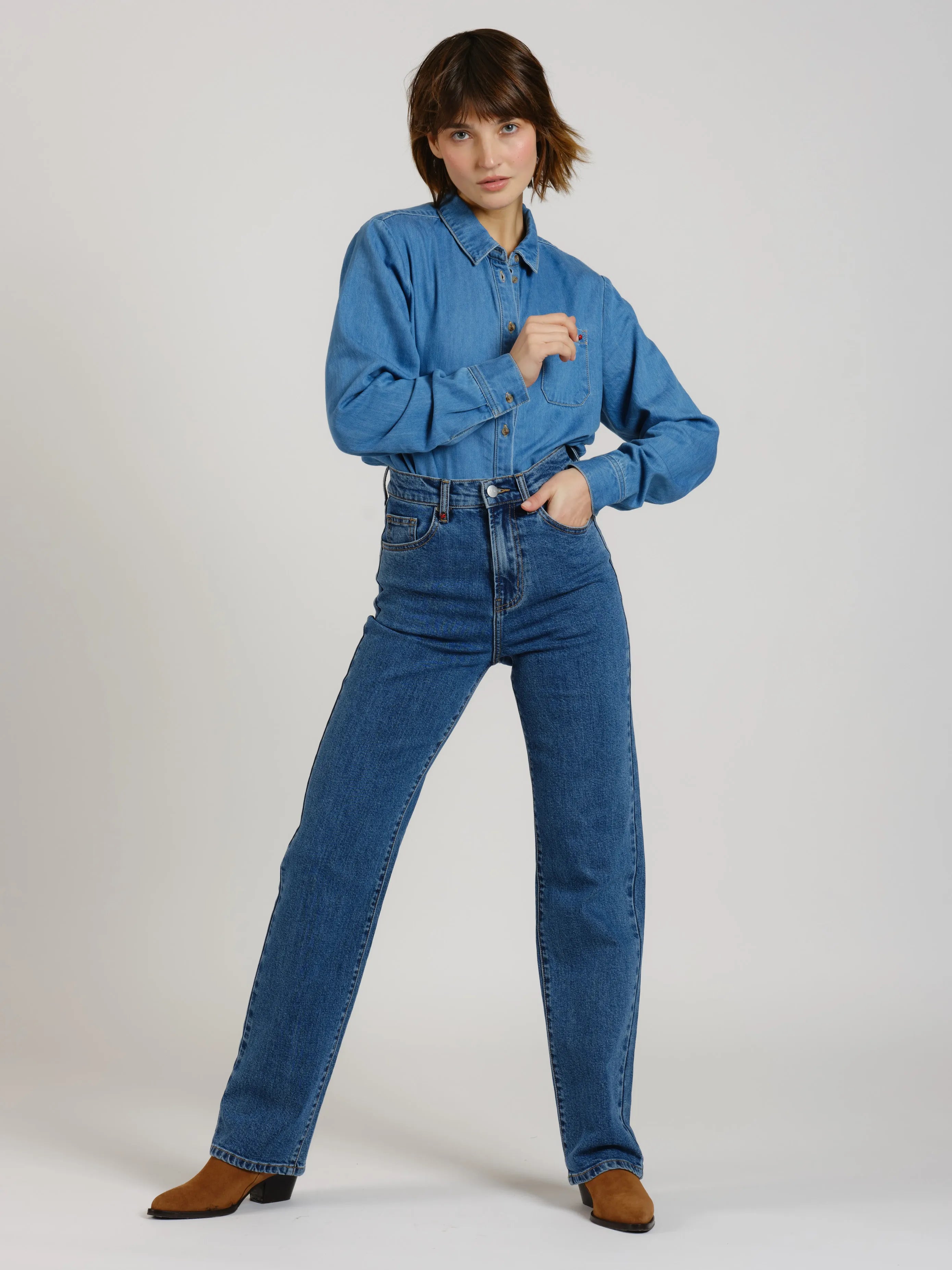 Jean straight stone POLA femme, STONE LONG, taille 25, porté par Sarah (1m72) (FAM PARIS) – photo 1