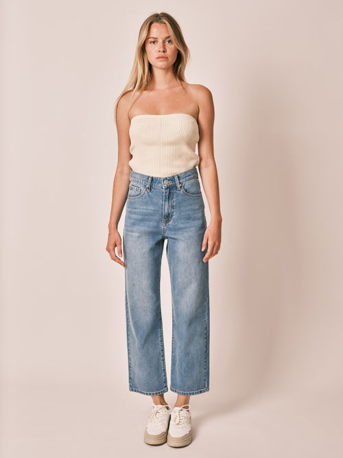 Jean droit court bleu POLA femme, BLUE, taille 25, porté par Zoé (1m76) – photo 2