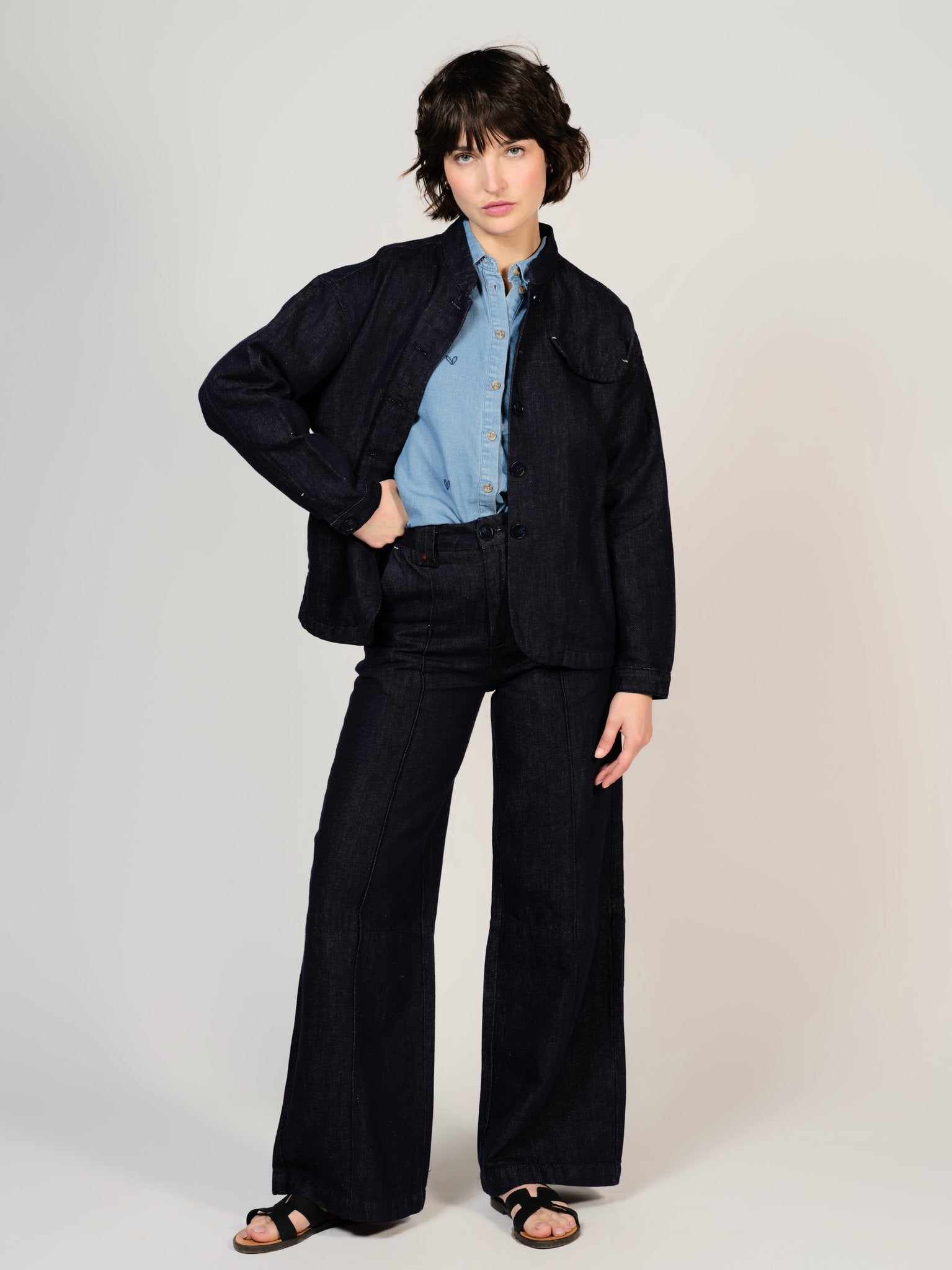 Veste en jean indigo VAN femme, INDIGO, taille XS, porté par Sarah (1m72) (FAM PARIS) – photo 1