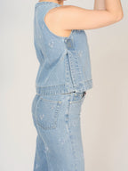 Haut court bleu IZA EMBRO HEART femme, BLUE, taille XS, porté par Sarah (1m72) (FAM PARIS) – photo 1
