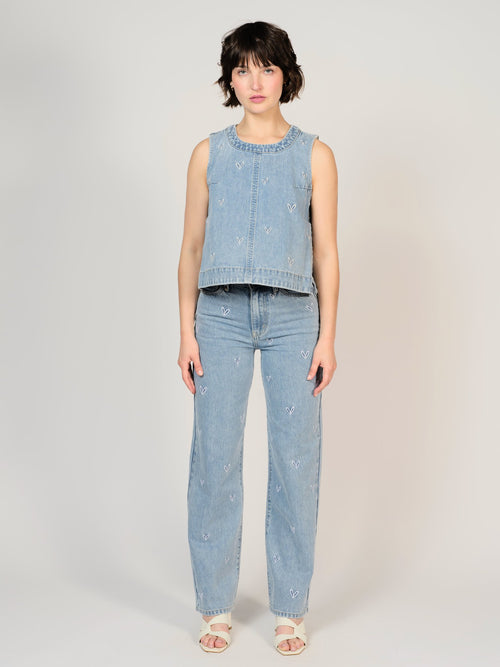 Haut court bleu IZA EMBRO HEART femme, BLUE, taille XS, porté par Sarah (1m72) – photo 4
