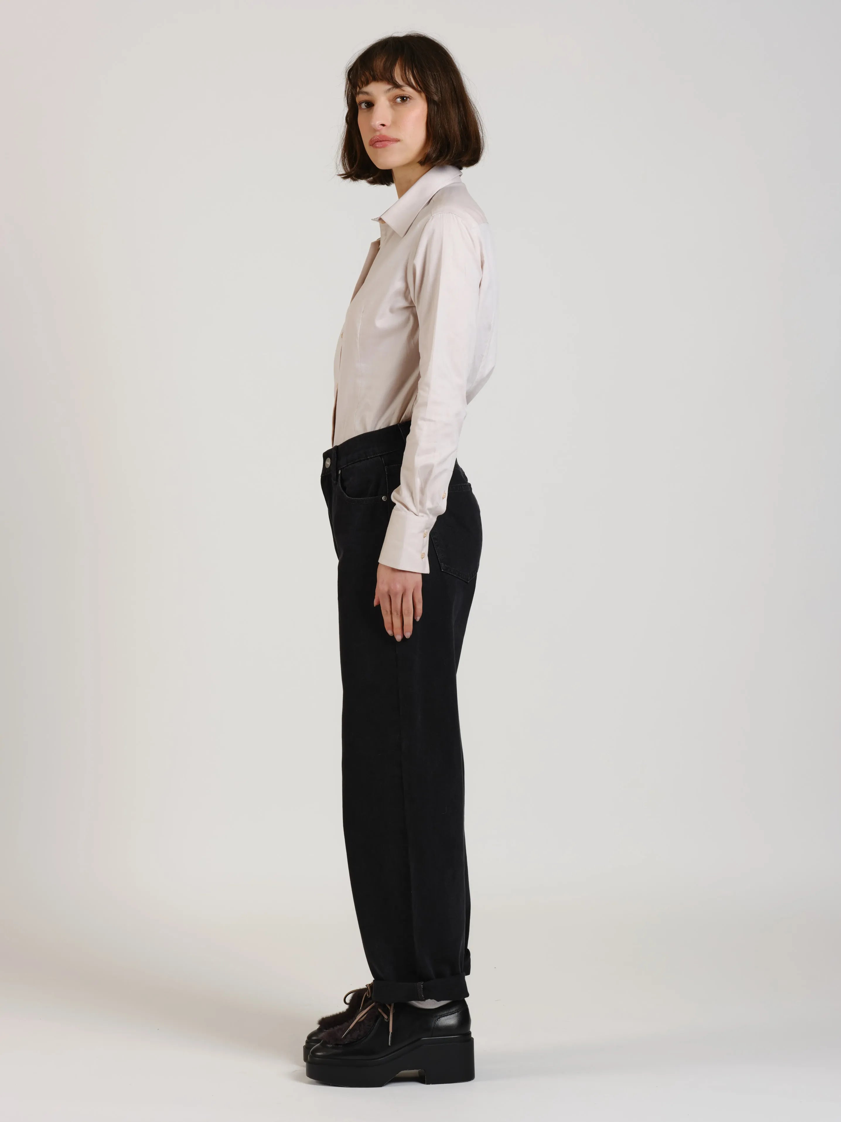 Jean baggy Élégance décontractée et confort assuré LENA femme, BLACK, taille XS, porté par Léa (1m70) – photo 3