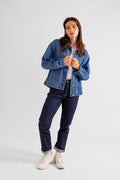 Veste oversize en jean stone VICKY femme, STONE, taille XS, porté par Eden (1m70) (FAM PARIS) – photo 1