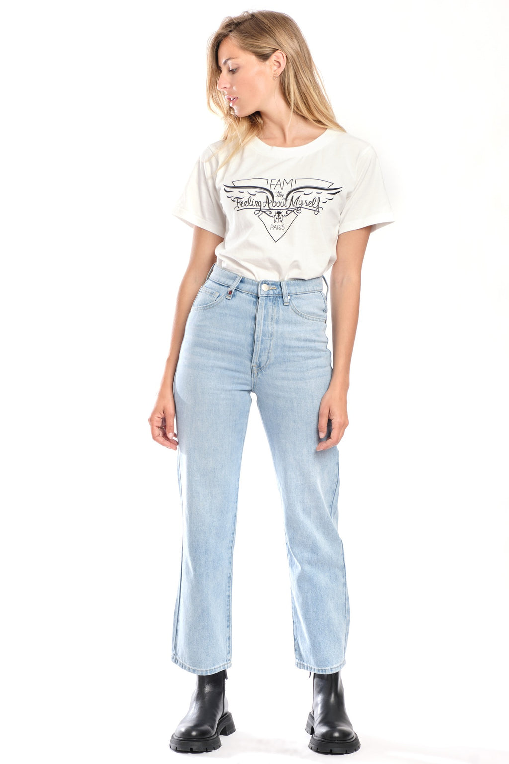 Jean droit court bleu clair POLA femme, LIGHT BLUE, taille 26, porté par Clara (1m71) (FAM PARIS) – photo 1