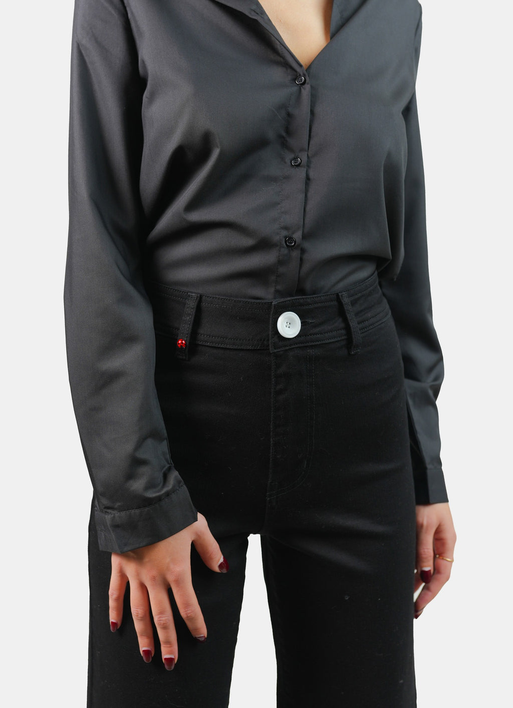 Chemise unie noir HELENE femme, BLACK, taille XS, porté par Claire (1m76) (FAM PARIS) – photo 1