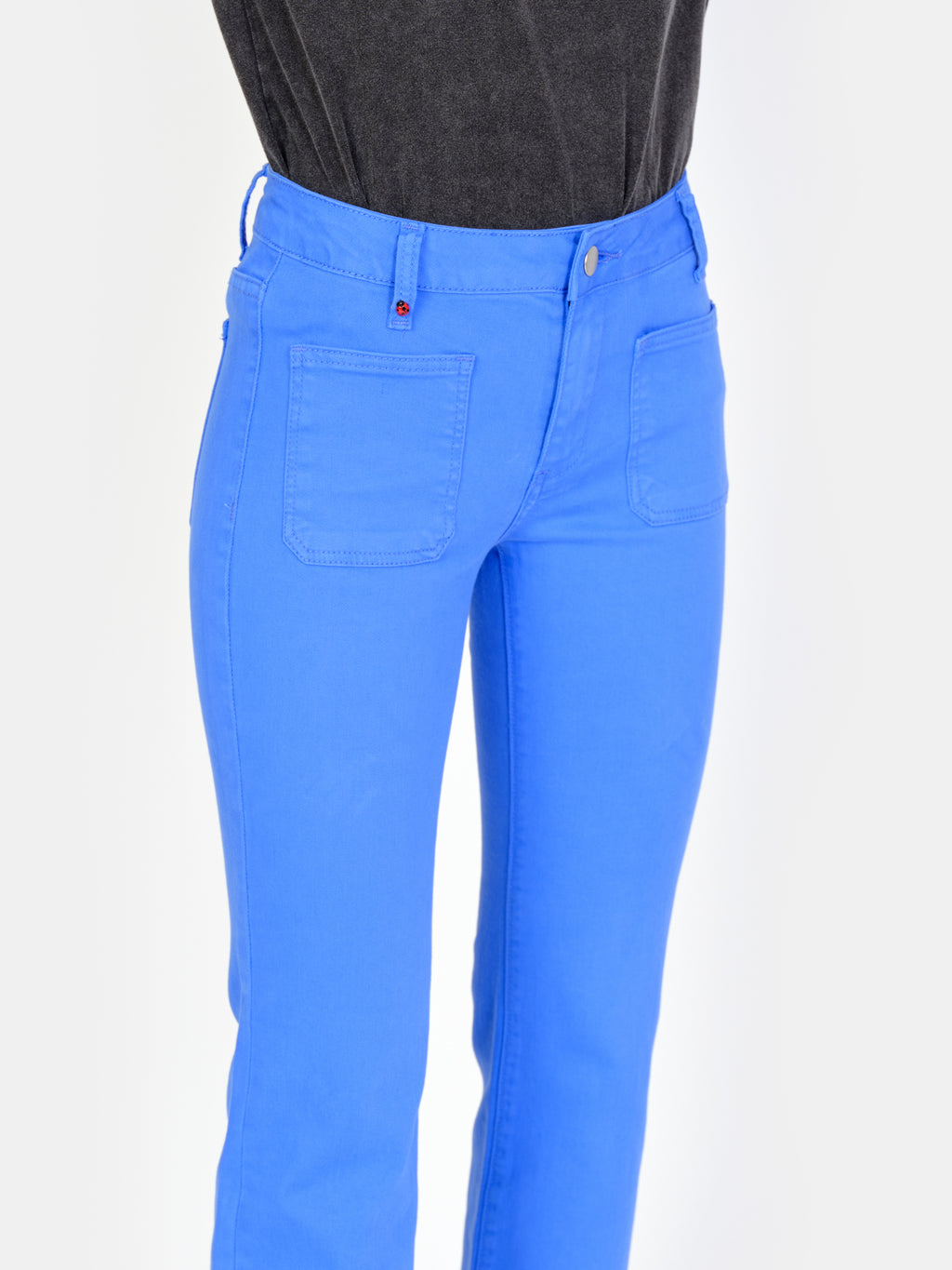 Jean bootcut BELLA bleu royal femme, ROYAL BLUE, taille 25, porté par Amanda (1m76) – photo 5